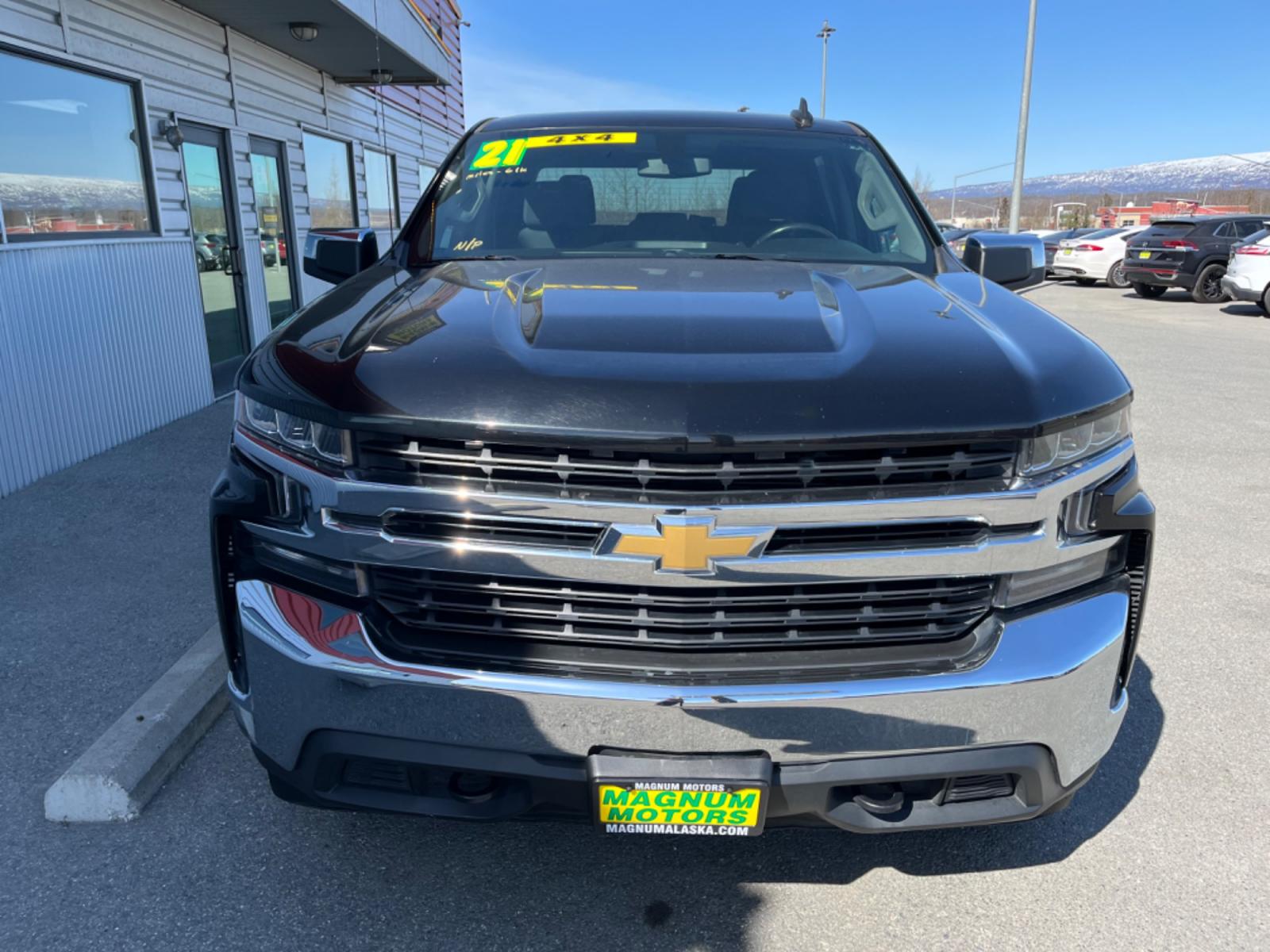 2021 BLACK /Black CHEVROLET SILVERADO 1500 LT (1GCUYDED3MZ) with an 5.3L engine, Automatic transmission, located at 1960 Industrial Drive, Wasilla, 99654, (907) 274-2277, 61.573475, -149.400146 - Photo #6